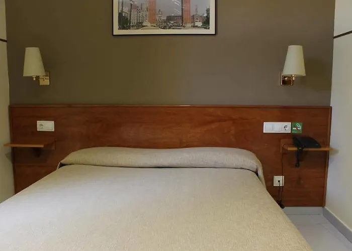 埃尔哈迪酒店 2* 巴塞罗那