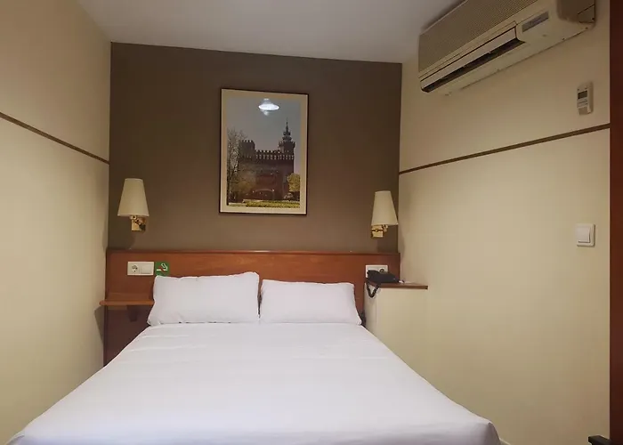 埃尔哈迪酒店 酒店